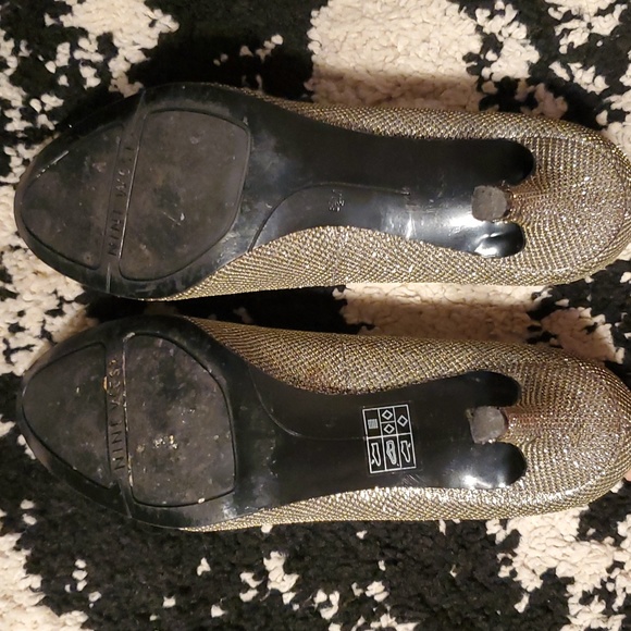 NINE WEST sz6.5 Silver/gunmetal Sparkle pumps - Picture 6 of 14